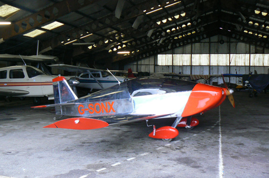 Side view of Mark Chambers’ Sonex aircraft